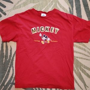 Disney World Mickey Mouse T-shirt Embroidered Vintage Mickey Character Red XL